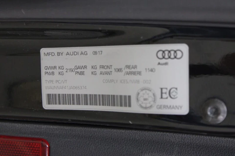 Audi A4 Quattro* АвтоКредит* (ЦЕНА ДО БГ), снимка 2 - Автомобили и джипове - 53403832