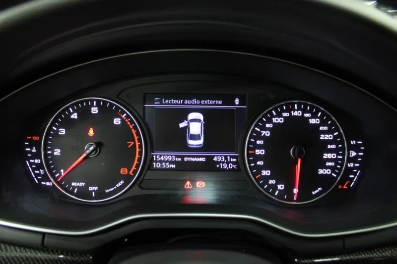 Audi A4 Quattro* АвтоКредит* (ЦЕНА ДО БГ), снимка 10 - Автомобили и джипове - 53403832