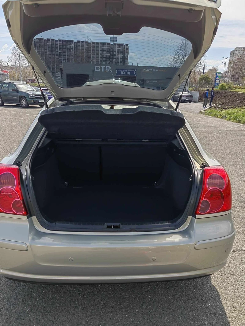 Toyota Avensis - 7800 лв. - 51991469 | Car24.bg