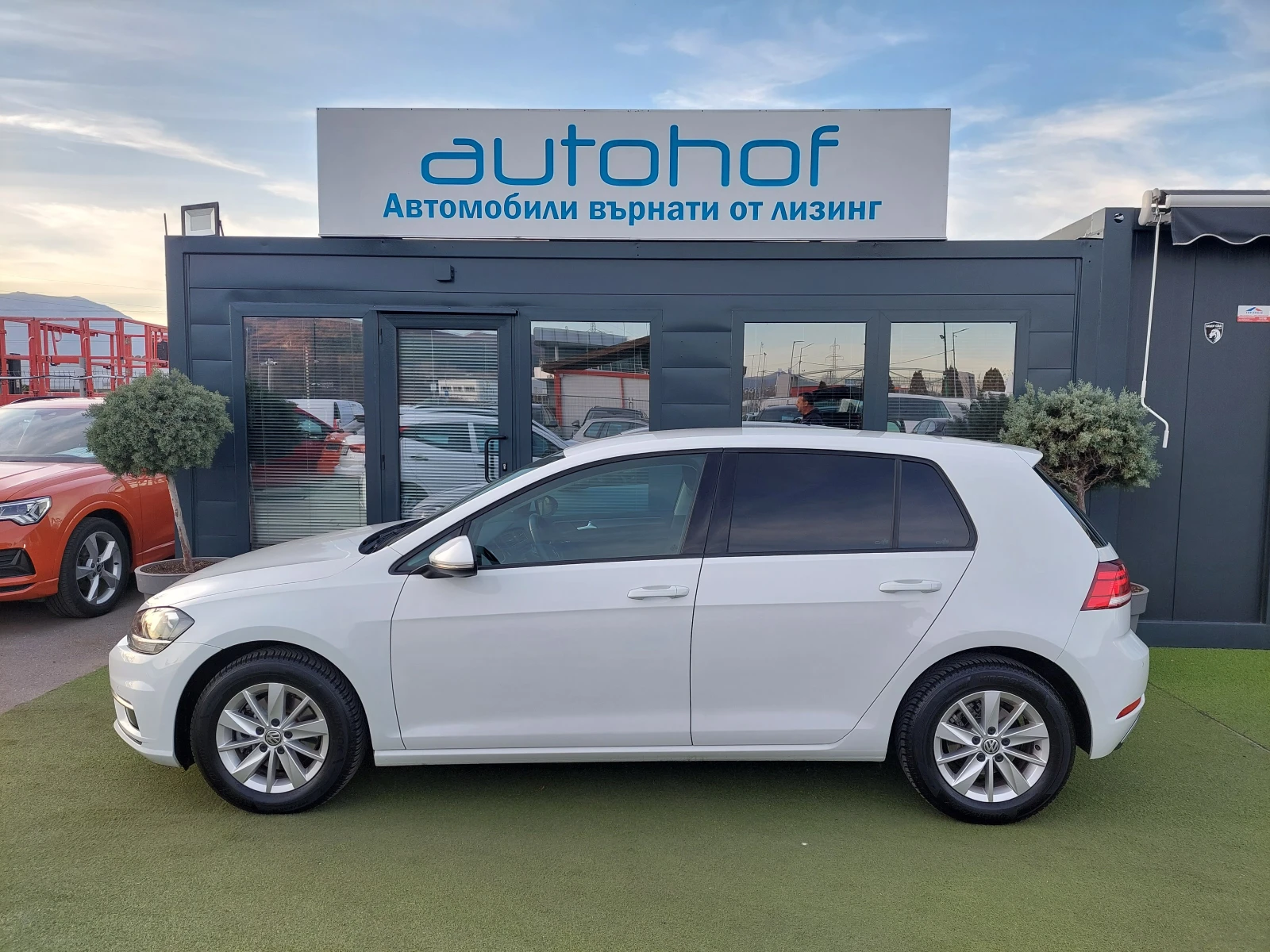 VW Golf COMFORTLINE/1.6 TDI/116 k.c./7AT - изображение 2