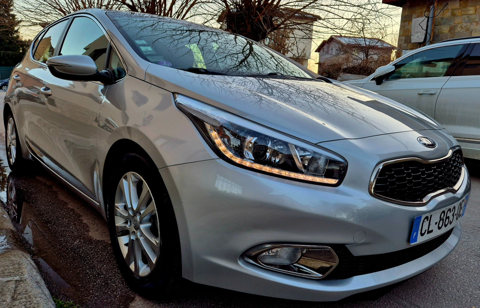 Kia Ceed 1.6i-6speed-верига-LIMITED - изображение 7