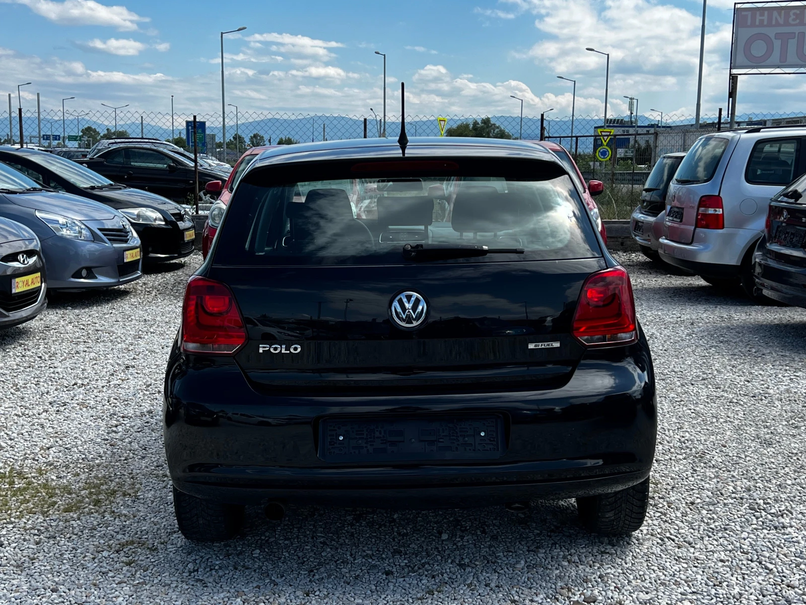 VW Polo ЛИЗИНГ-1, 6 ГАЗ ИНЖЕКЦИОН-КЛИМА - изображение 5