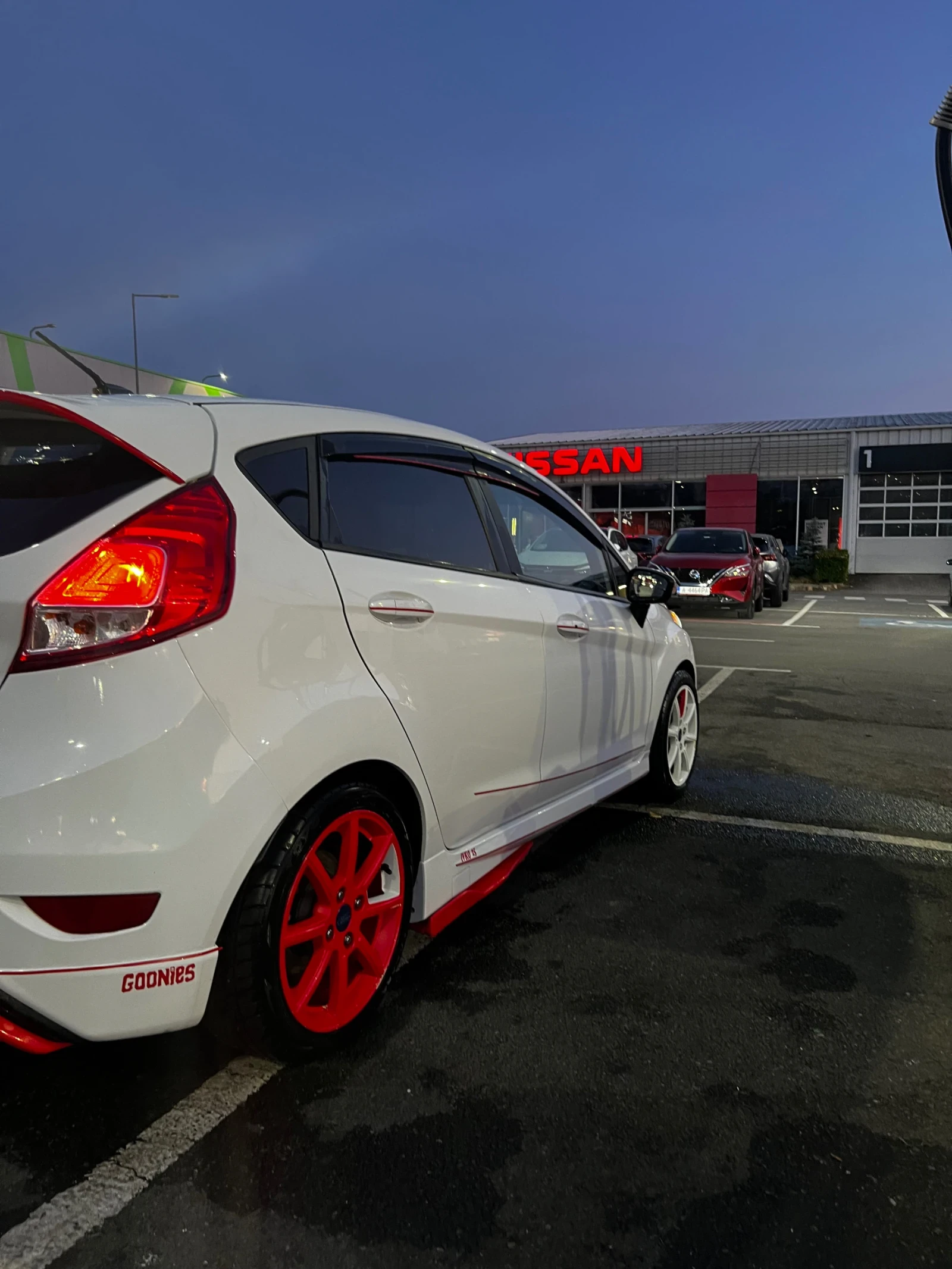 Ford Fiesta  - изображение 6