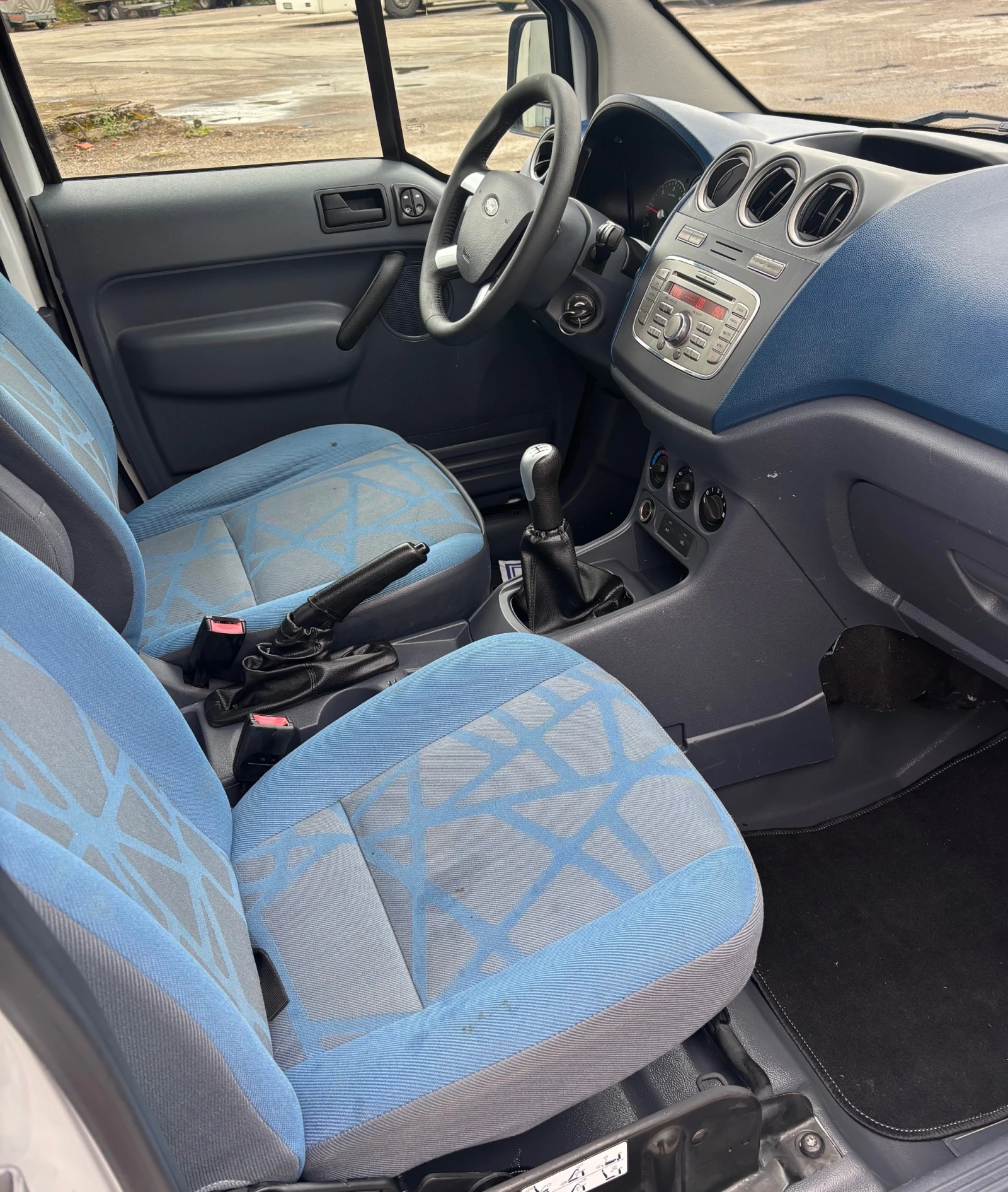 Ford Connect 1.8 TDCI - изображение 10