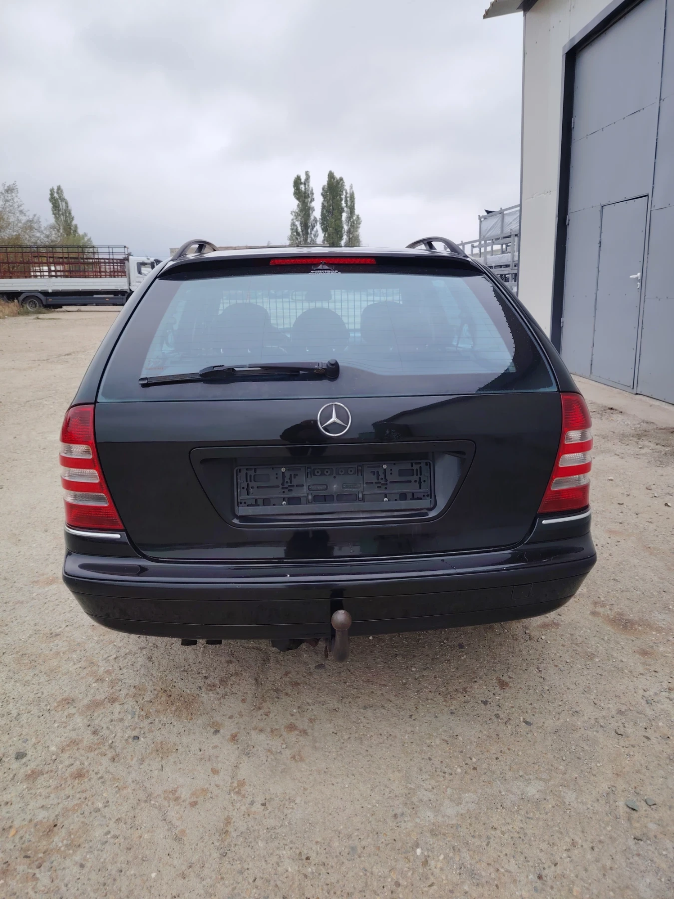 Mercedes-Benz C 220  - изображение 4