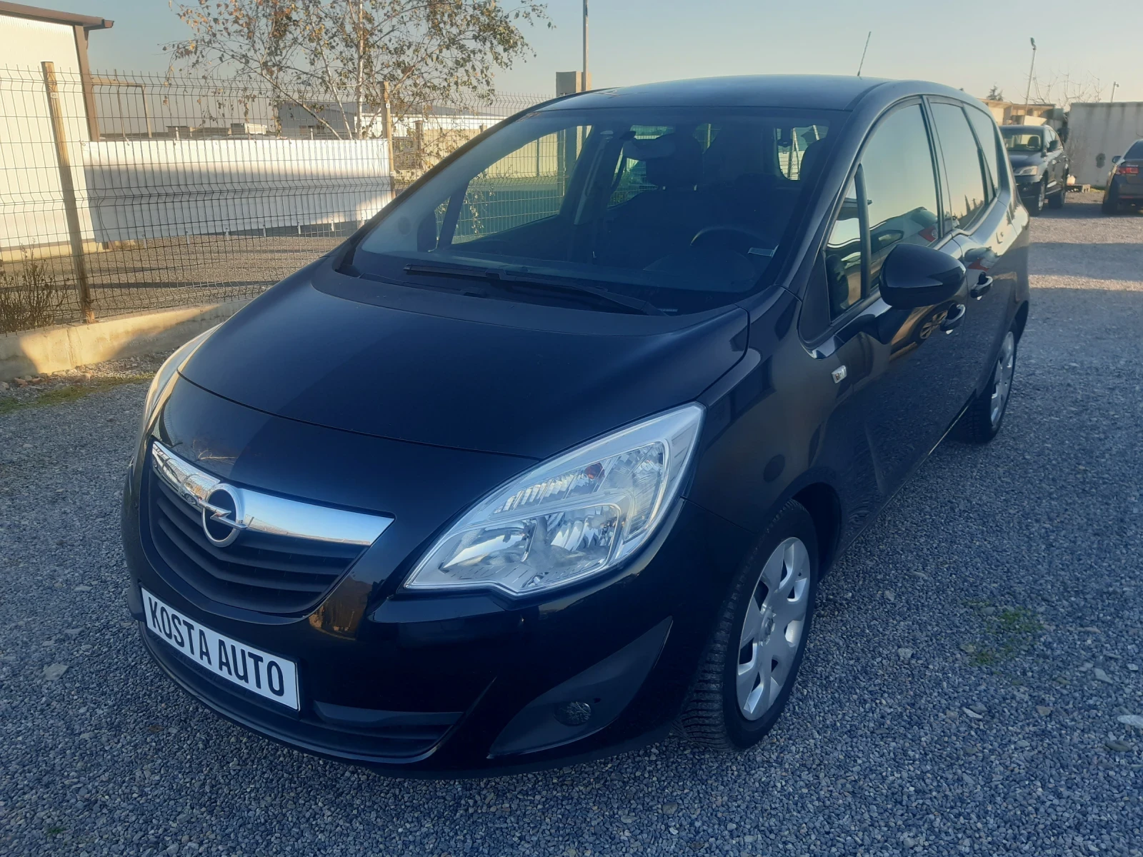 Opel Meriva КАТО НОВ - изображение 9