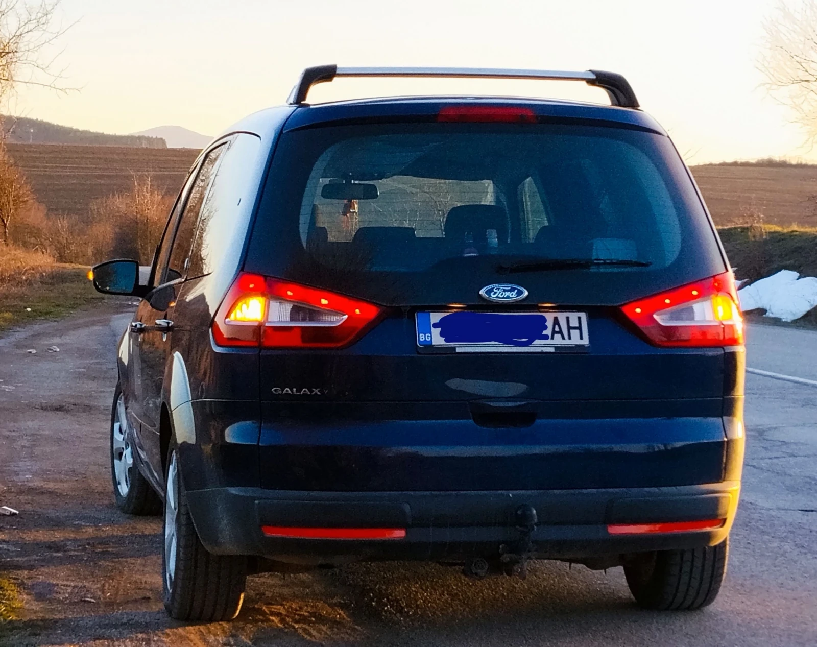 Ford Galaxy TREND2.0i 145кс., снимка 3 - Автомобили и джипове - 53249039