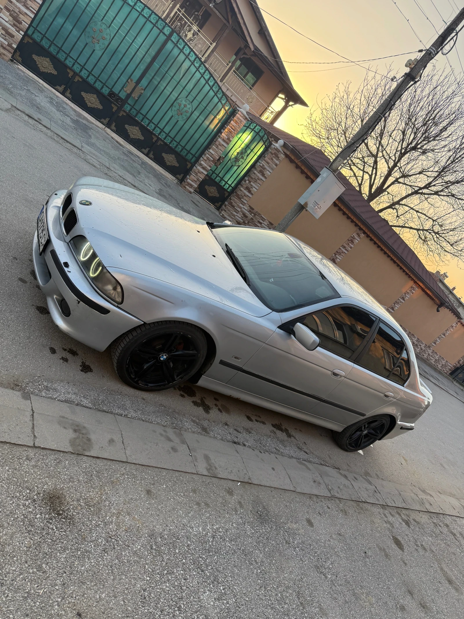 BMW 530, снимка 2 - Автомобили и джипове - 53817845