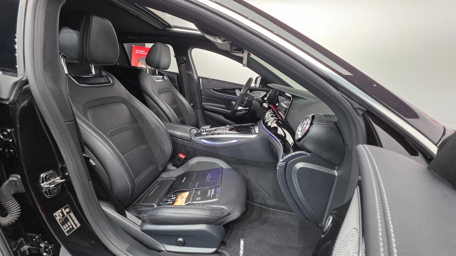 Mercedes-Benz AMG GT * 43* 4-Door Coupé* 360* Burmester* АВТОКРЕДИ, снимка 16 - Автомобили и джипове - 54576682