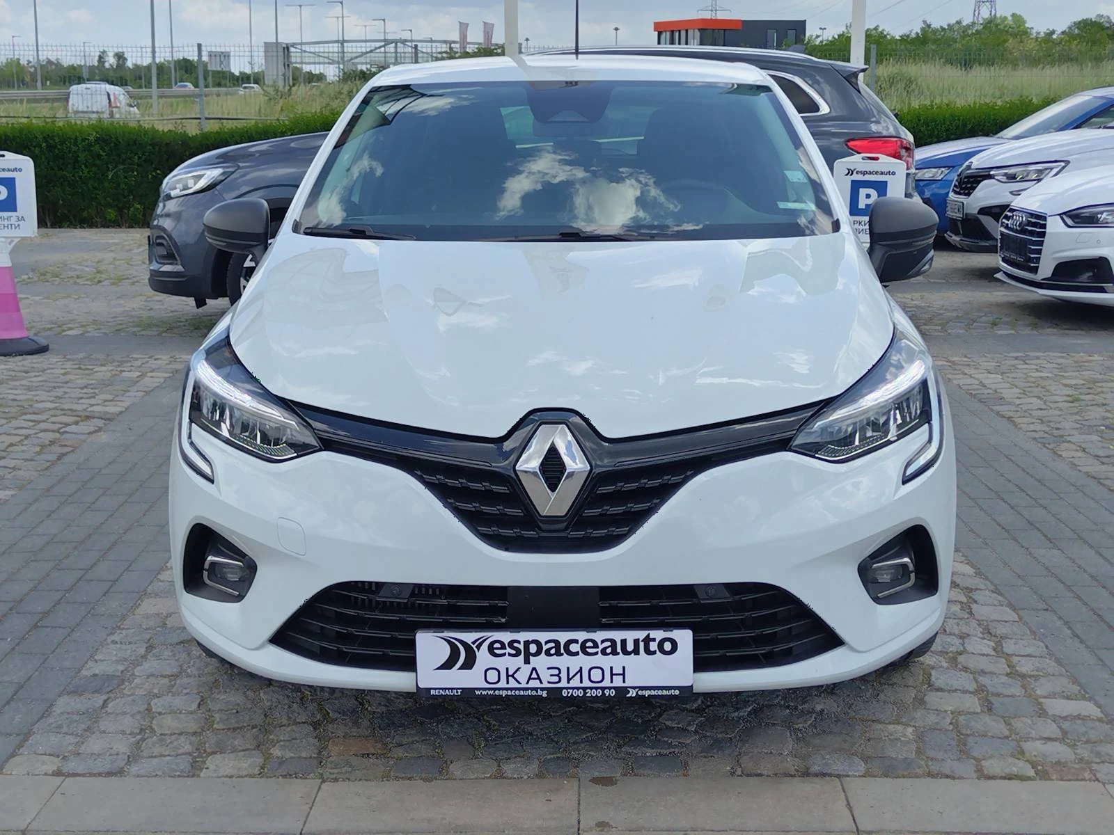 Renault Clio 1.0TCe/ 100к.с./Life, снимка 2 - Автомобили и джипове - 54770273