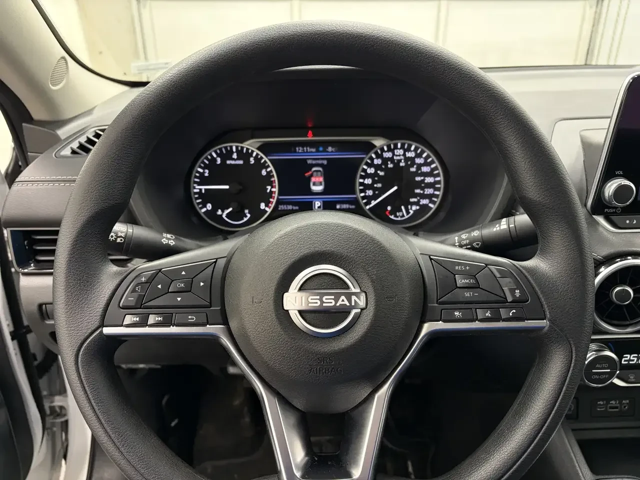 Nissan Sentra SV | 25K km | CARPLAY | ADAPTIVE CRUISE | ������ � | Mobile.bg � ����������� 16