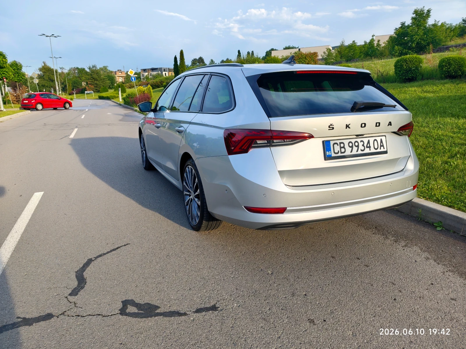Skoda Octavia 2.0TDI 150к.с. 4х4 HEAD UP DISPLAY, MATRIX, AUTOMA, снимка 8 - Автомобили и джипове - 54858988