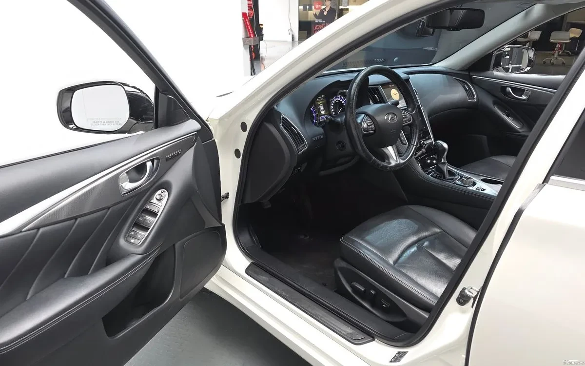 Infiniti Q50 !!УНИКАТ!! #ПЪЛНО ОБОРУДВАНЕ# !ПАНОРАМА, снимка 9 - Автомобили и джипове - 54953591