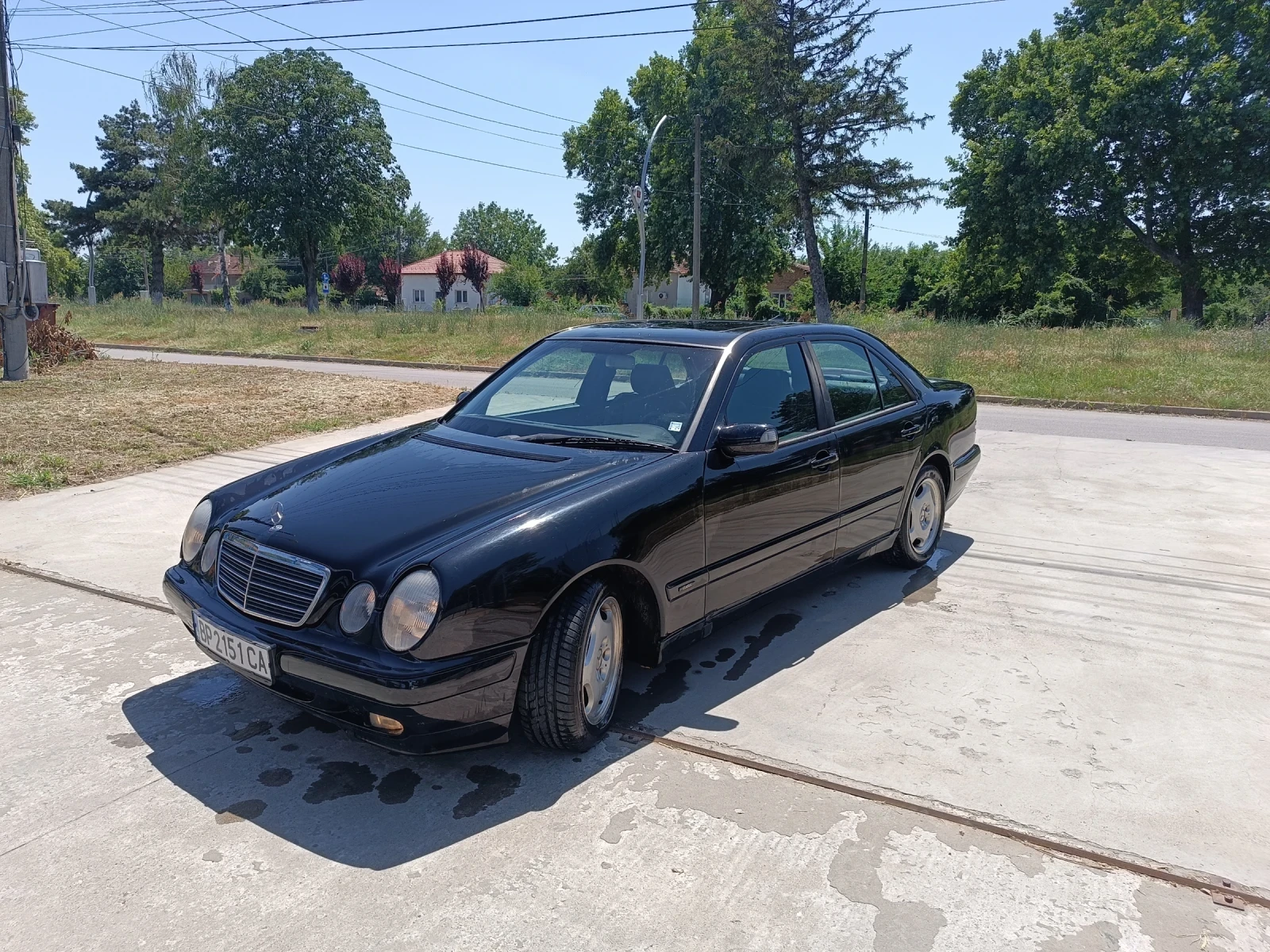 Mercedes-Benz E 270, снимка 3 - Автомобили и джипове - 55080504