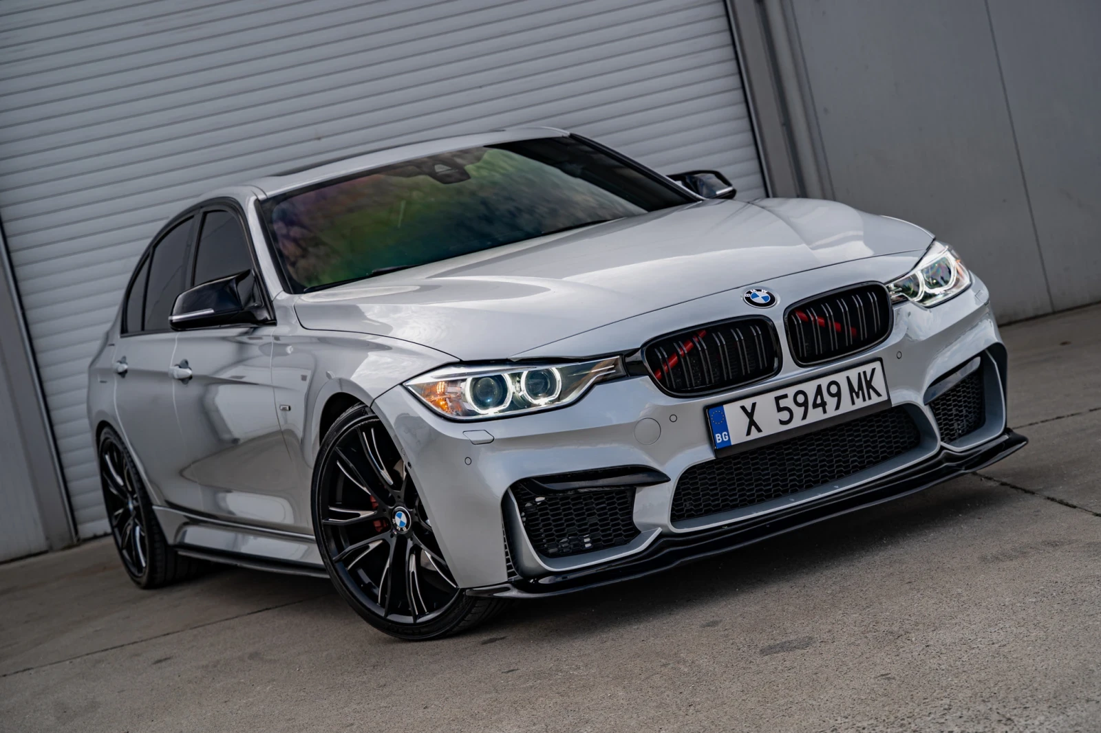 BMW 330