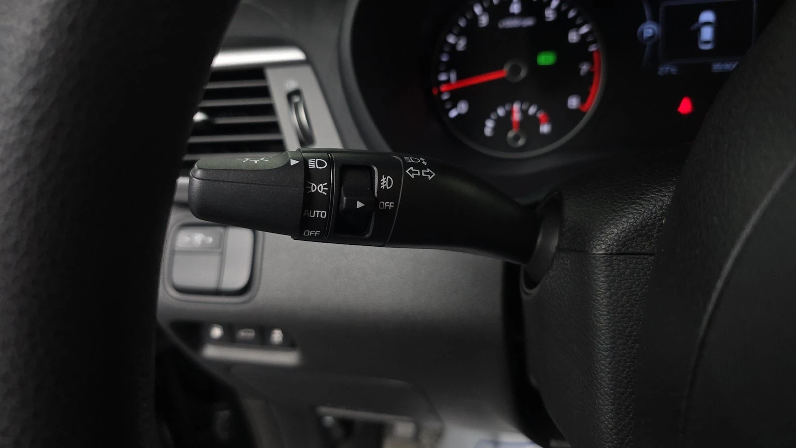Kia K5 2.0* KEYLESS* КРАЙНА ЦЕНА, снимка 17 - Автомобили и джипове - 55318949