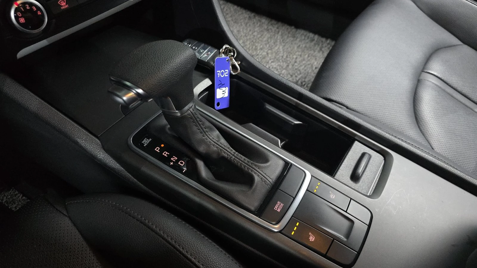 Kia K5 2.0* KEYLESS* КРАЙНА ЦЕНА, снимка 9 - Автомобили и джипове - 55318949