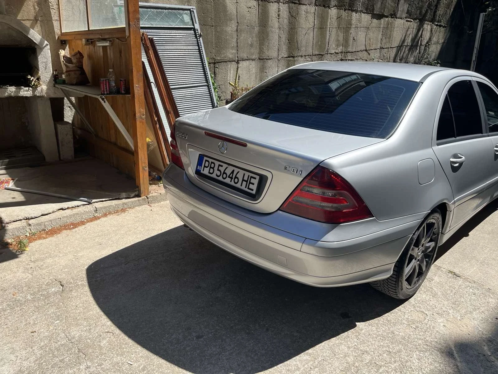 Mercedes-Benz C 220, снимка 4 - Автомобили и джипове - 55423379