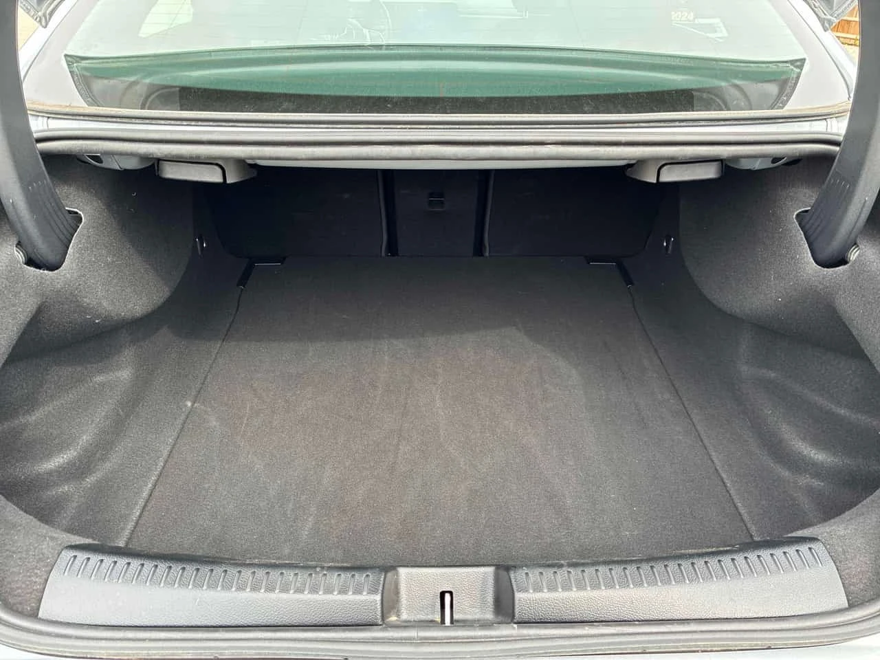 Mercedes-Benz CLA 250  * CARFAX * ОПЦИЯ ЗА ФИНАНСИРАНЕ, снимка 14 - Автомобили и джипове - 56199659
