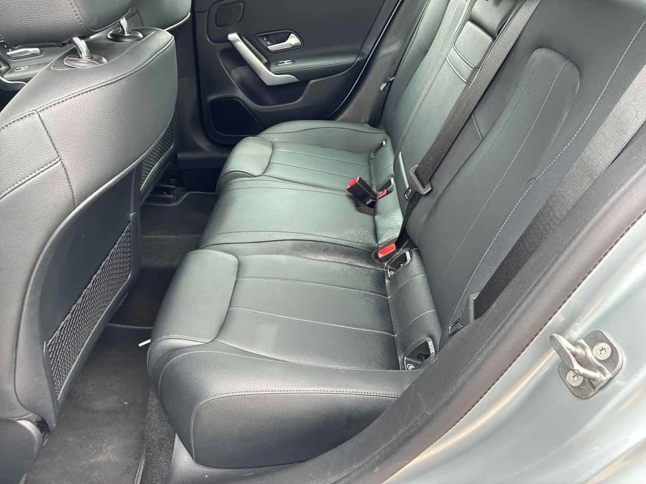 Mercedes-Benz CLA 250  * CARFAX * ОПЦИЯ ЗА ФИНАНСИРАНЕ, снимка 16 - Автомобили и джипове - 56199659