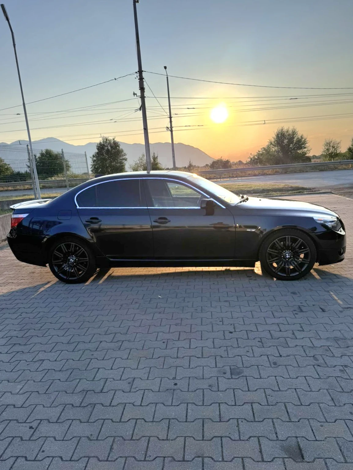 BMW 525, снимка 3 - Автомобили и джипове - 56201505
