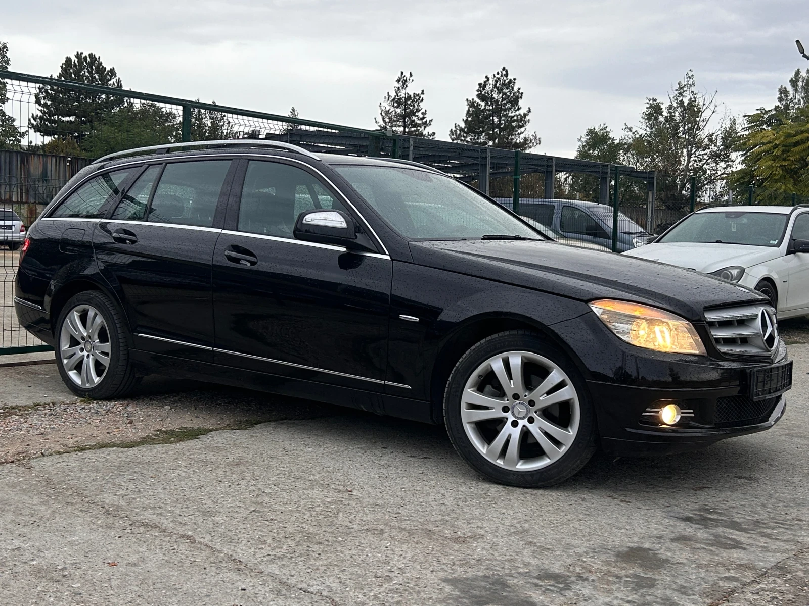 Mercedes-Benz C 220, снимка 6 - Автомобили и джипове - 56274177