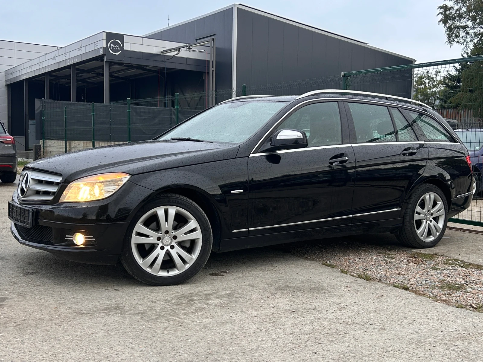 Mercedes-Benz C 220