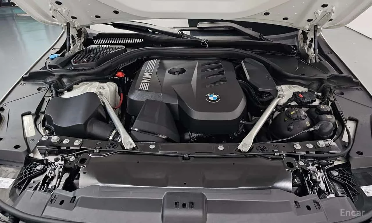 BMW 520 i M-PACK| HAR/KAR| HUD| 360| ОБДУХ| , снимка 6 - Автомобили и джипове - 56327921