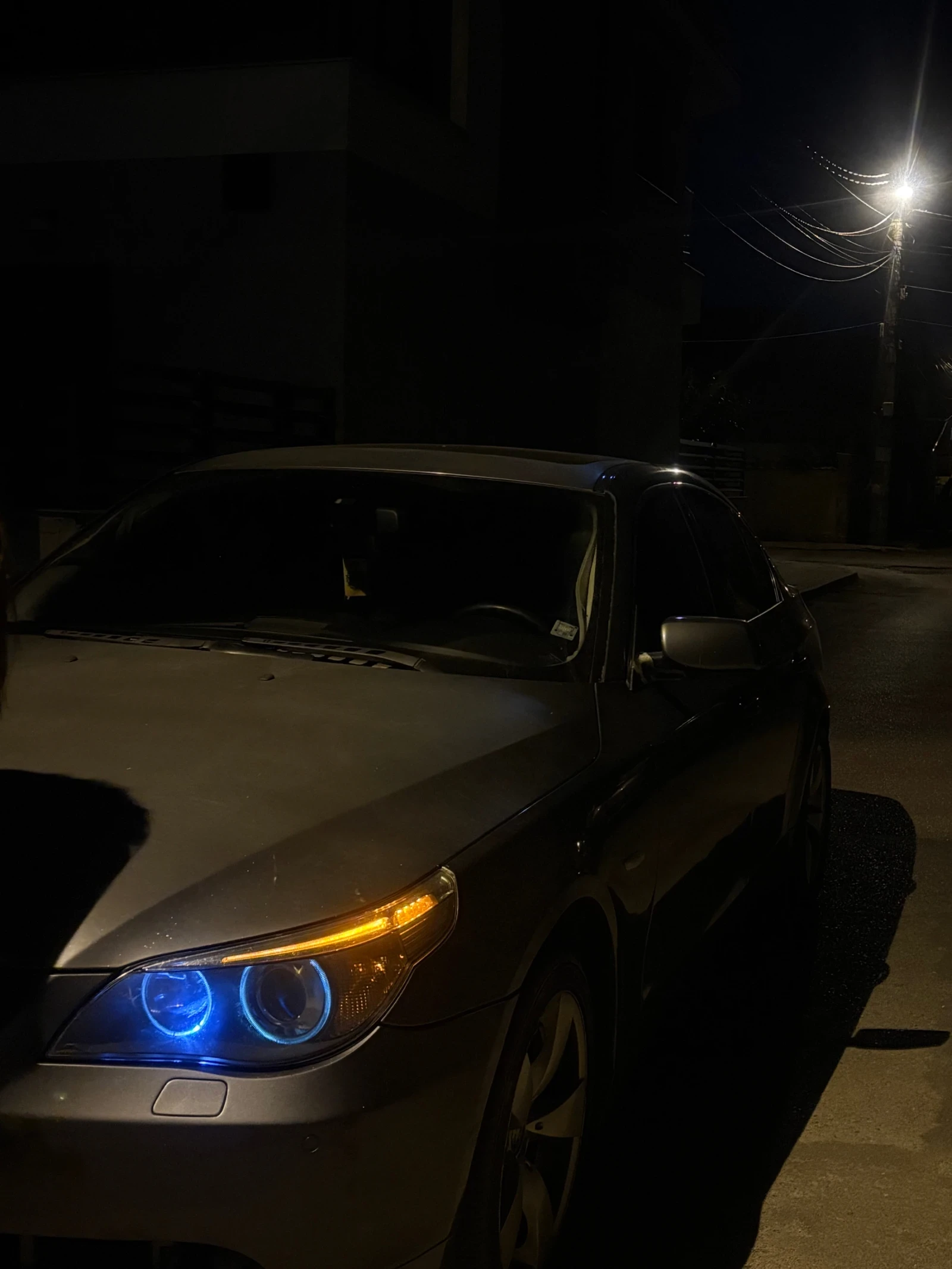 BMW 525, снимка 2 - Автомобили и джипове - 56346383