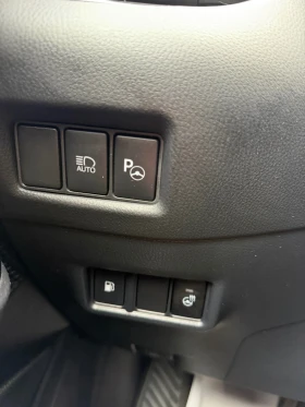 Toyota C-HR 1.8 hybrid D-team edition, снимка 9