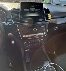 Mercedes-Benz GLE 63 AMG, снимка 8