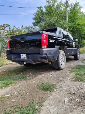 Chevrolet Avalanche Z71, снимка 2