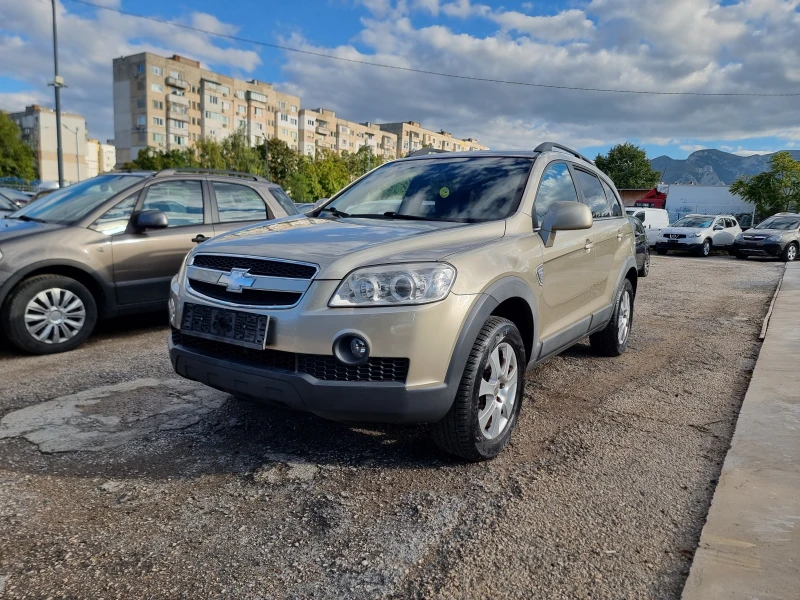 Chevrolet Captiva 2.4I , снимка 2 - Автомобили и джипове - 47505776