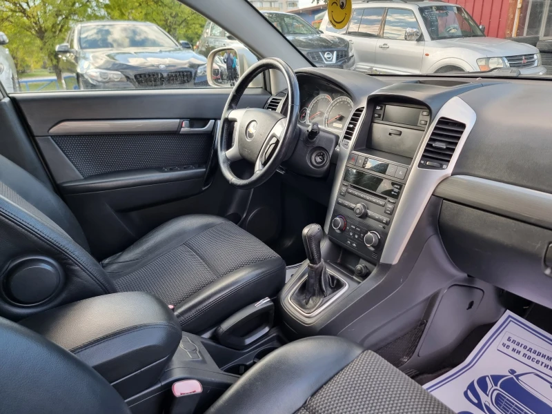 Chevrolet Captiva 2.4I , снимка 16 - Автомобили и джипове - 47505776