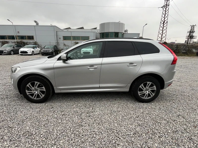 Volvo XC60 2.4D4-181k.c. , снимка 3 - Автомобили и джипове - 48241620