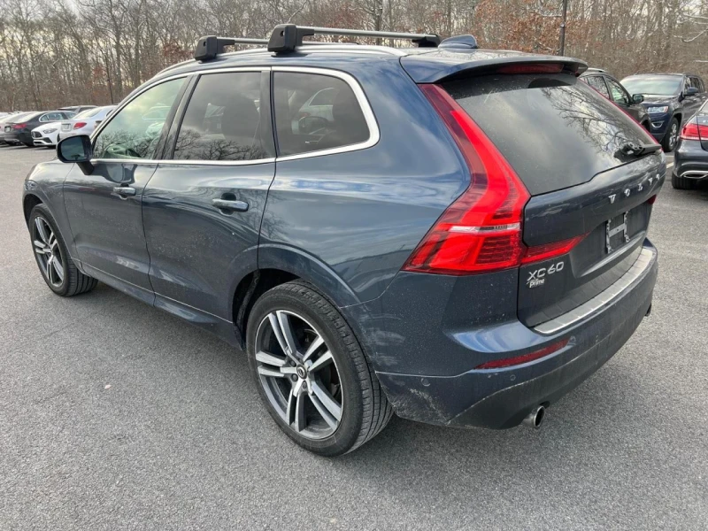 Volvo XC60 T5 MOMENTUM , снимка 4 - Автомобили и джипове - 49164731