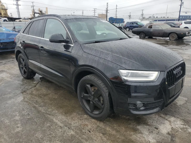 Audi Q3, снимка 3 - Автомобили и джипове - 49453548