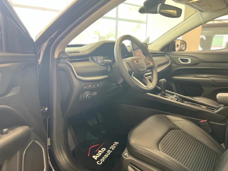 Jeep Compass ALTITUDE 1.3 PHEV Petrol 190 hp AT6 4xe, снимка 10 - Автомобили и джипове - 50626774