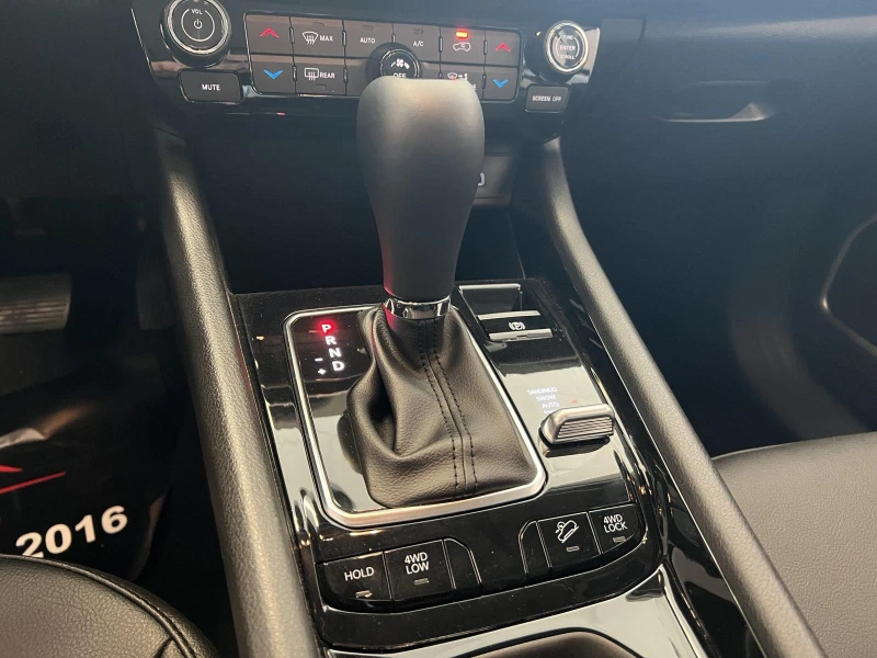 Jeep Compass ALTITUDE 1.3 PHEV Petrol 190 hp AT6 4xe, снимка 8 - Автомобили и джипове - 50626774