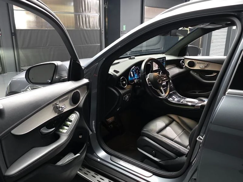 Mercedes-Benz GLC GLC220 d 4MATIC| 194к.с., снимка 9 - Автомобили и джипове - 56327967