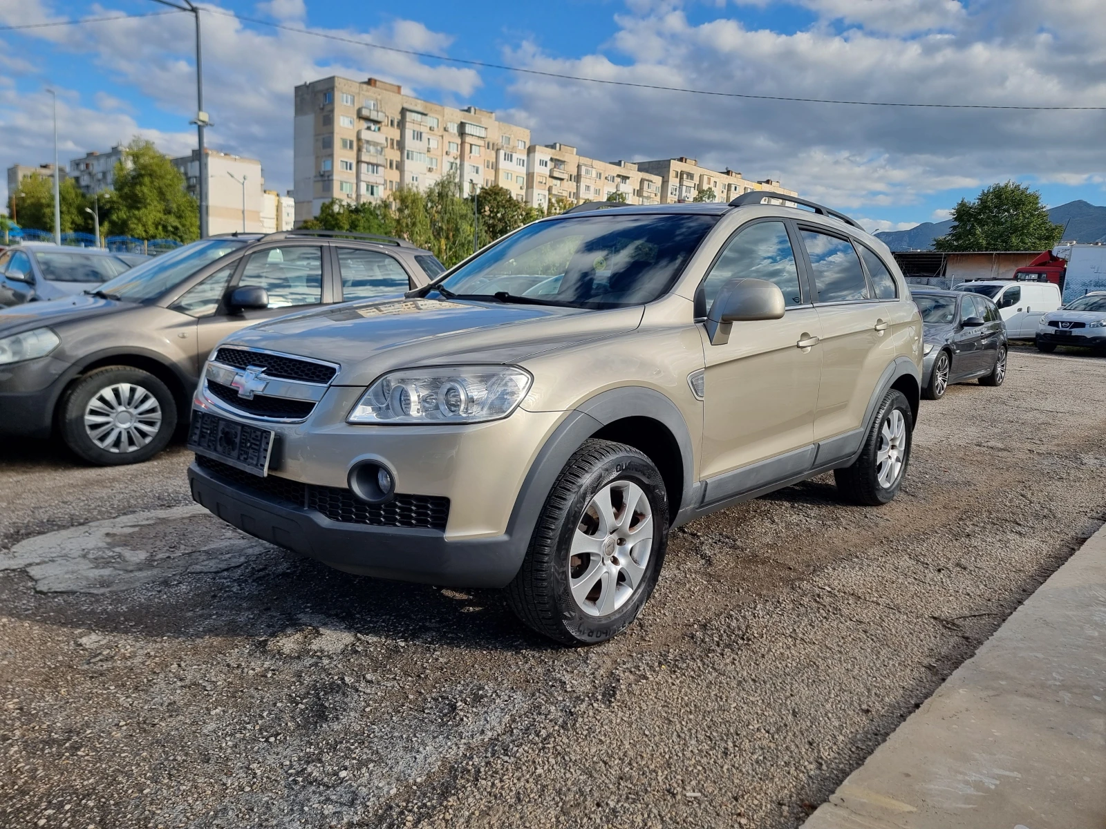 Chevrolet Captiva 2.4I  - изображение 3