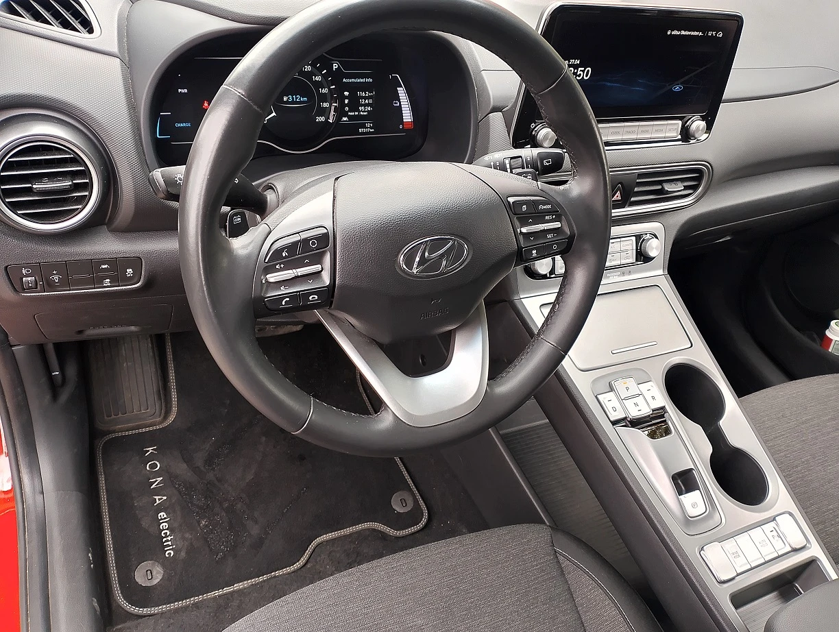 Hyundai Kona 64KWh* SOH100%* BLUE LINK* DISTRONIC* NAVI - изображение 6