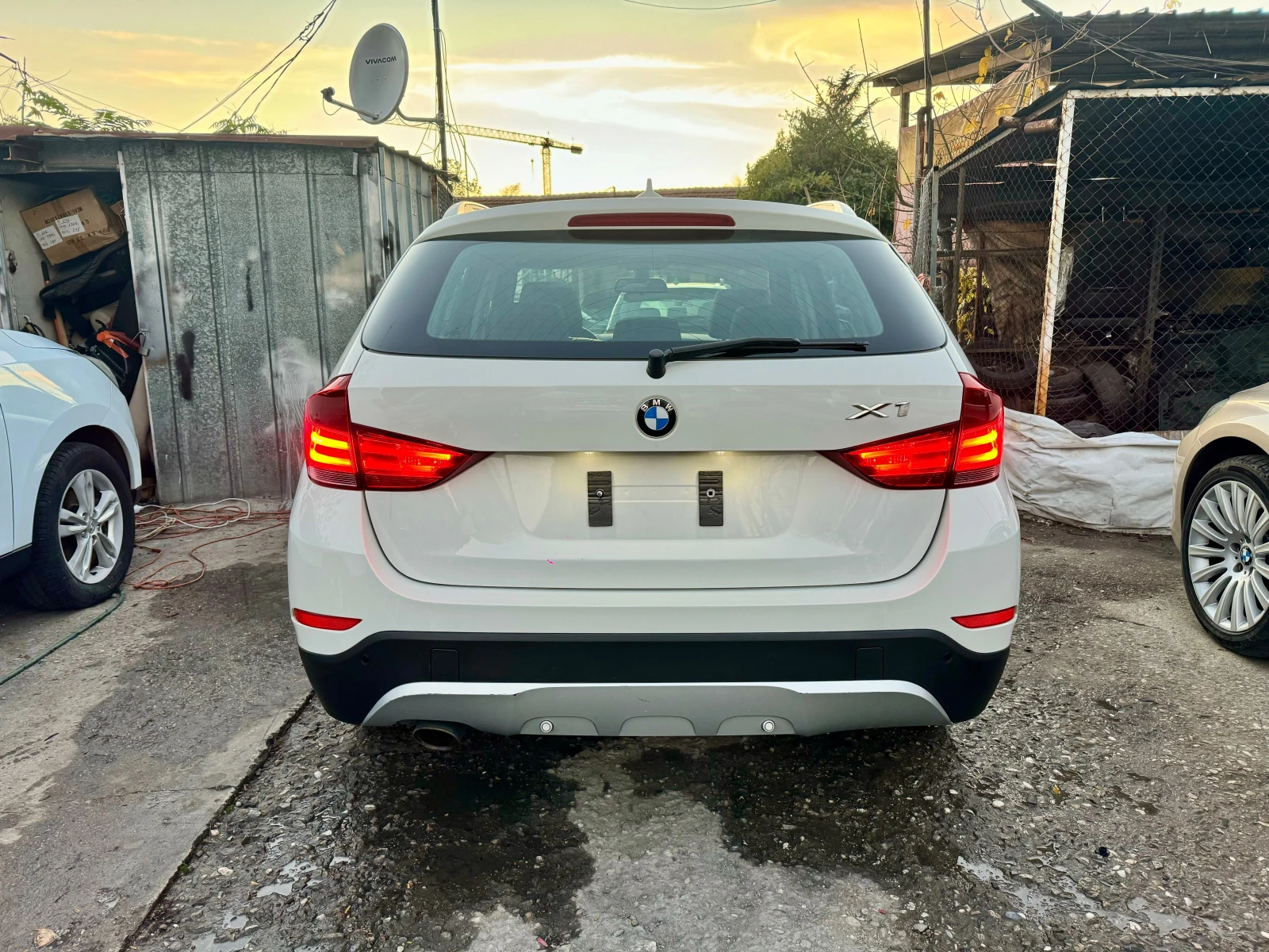 BMW X1 2.0D 184HP X-DRIVE 6 SPEED KOJA NAVI PANORAMA NOVA - изображение 8