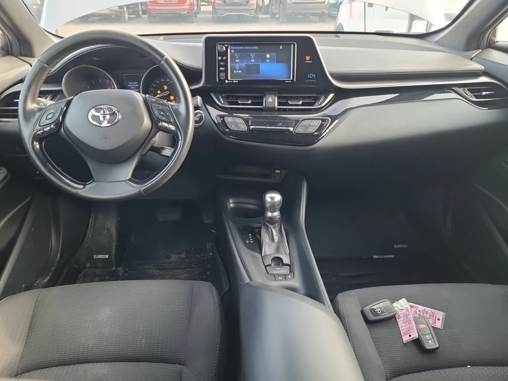 Toyota C-HR * XLE * CARFAX * ��� ������������ ������ | Mobile.bg � ����������� 10
