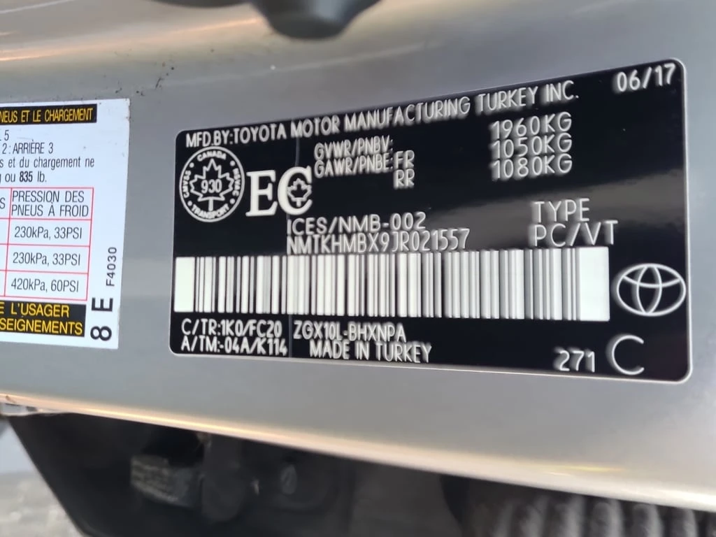 Toyota C-HR * XLE * CARFAX * ��� ������������ ������ | Mobile.bg � ����������� 7