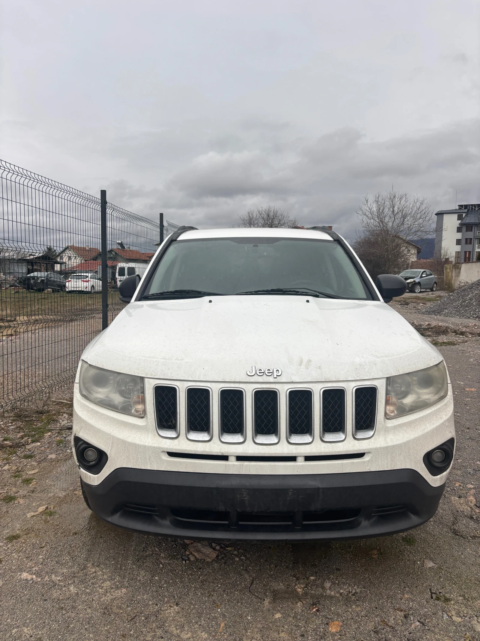 Jeep Cherokee * LIMITED* FACE* NAVI* КОЖА * ПОДГРЕВ*  - изображение 2