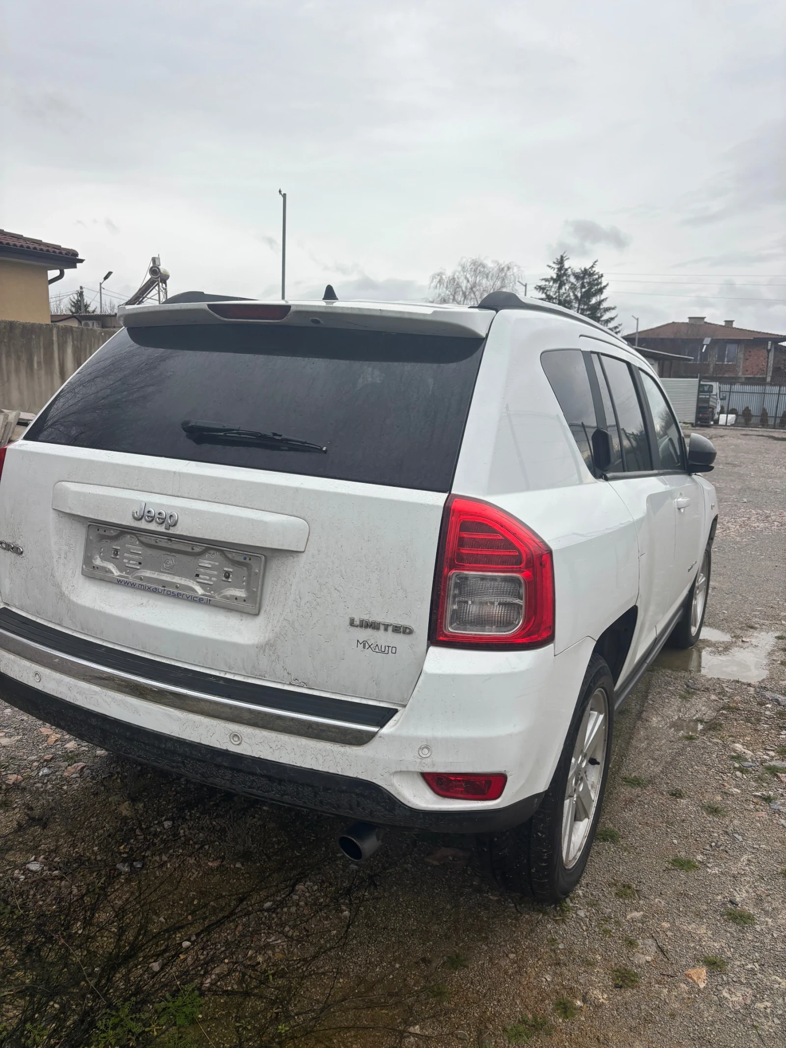 Jeep Cherokee * LIMITED* FACE* NAVI* КОЖА * ПОДГРЕВ*  - изображение 4
