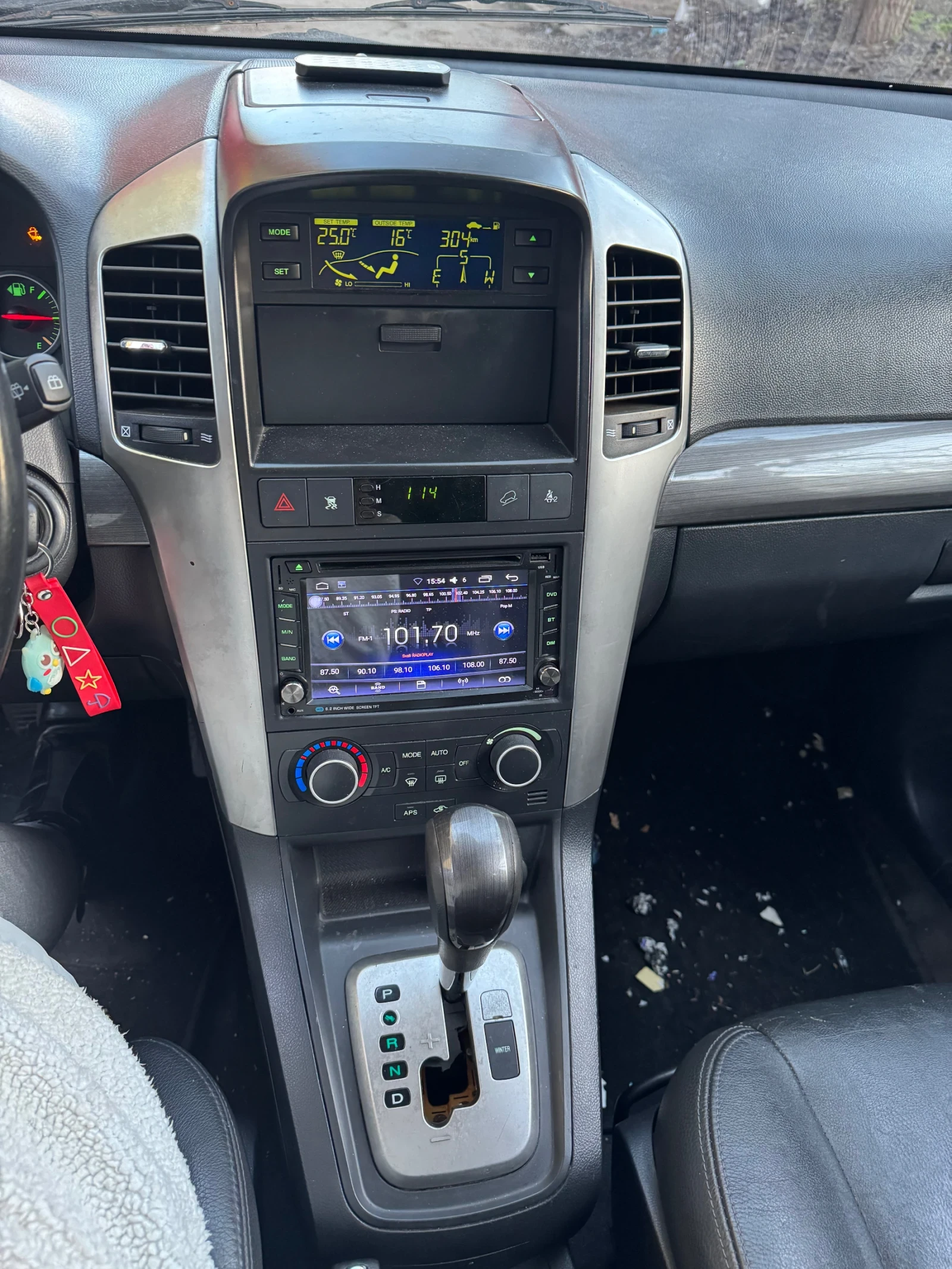 Chevrolet Captiva 2.0 ДИЗЕЛ AUTOMATIC, снимка 6 - Автомобили и джипове - 53878645