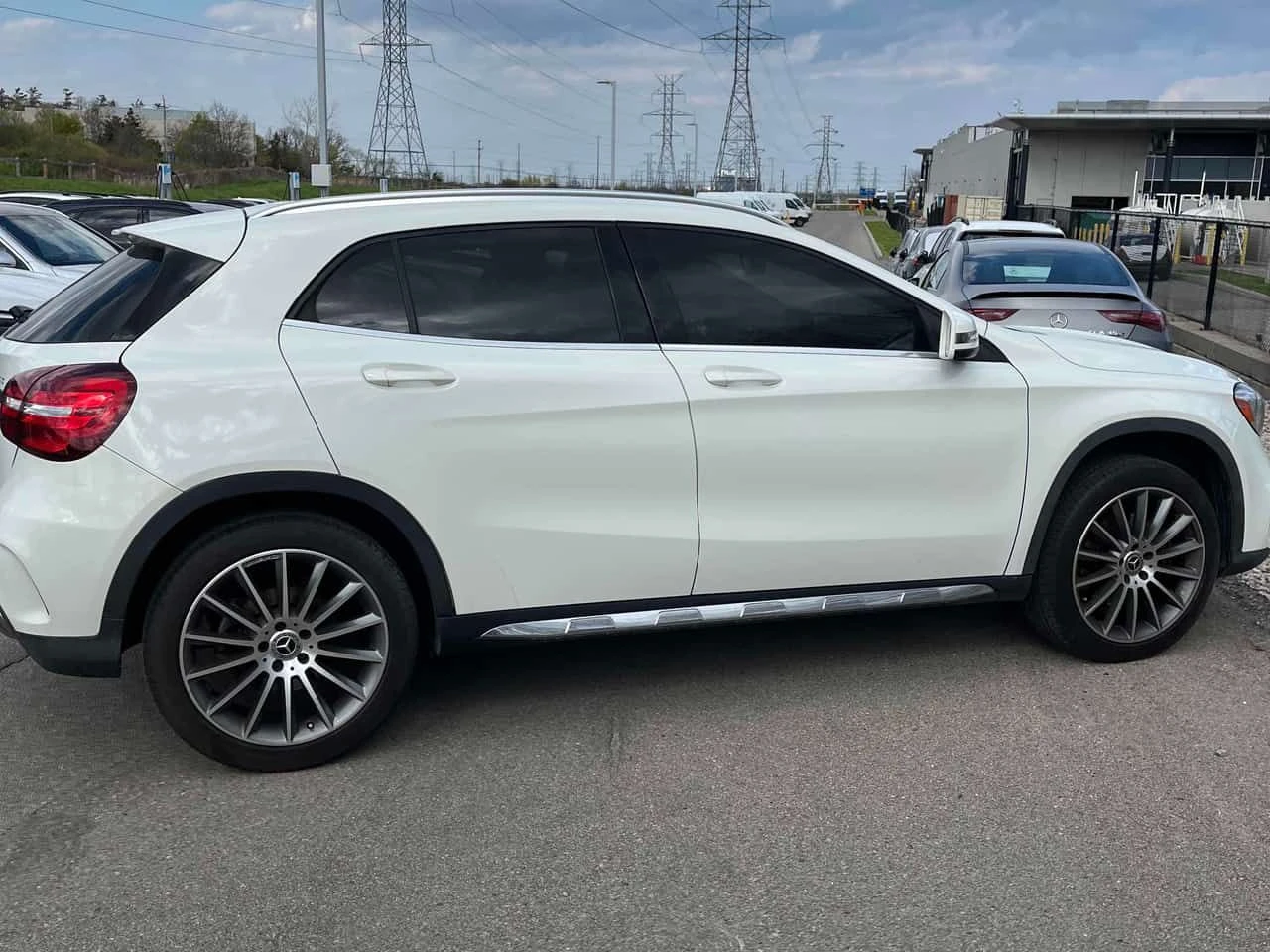 Mercedes-Benz GLA 250 PANORAMA| ПОДГРЕВИ| 2 КЛЮЧА, снимка 4 - Автомобили и джипове - 54537220