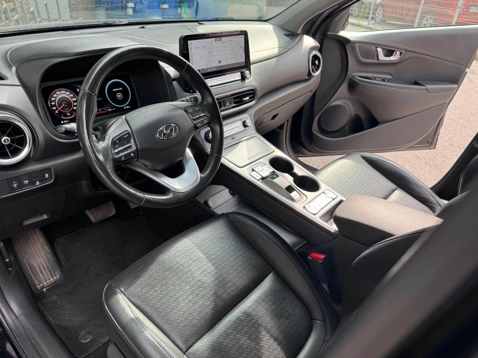 Hyundai Kona 64kw, снимка 9 - Автомобили и джипове - 54562513